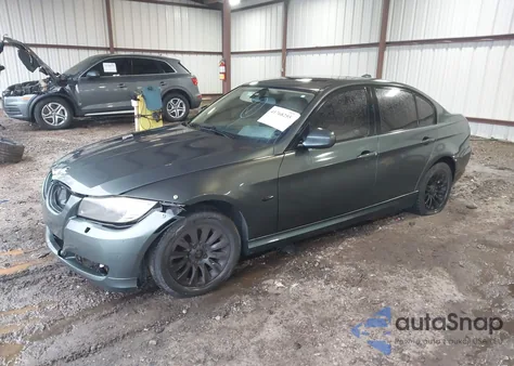 2009 BMW 328I xDrive z USA, uszkodzony, nr VIN WBAPK53529A513882